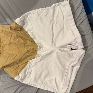 1822 Denim White Jean maternity Shorts